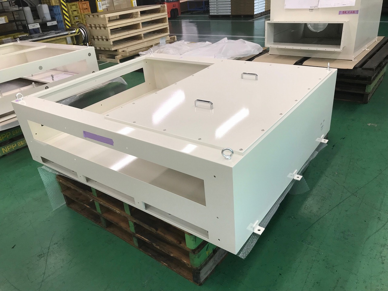 クリーンエア装置用筐体の精密板金加工
